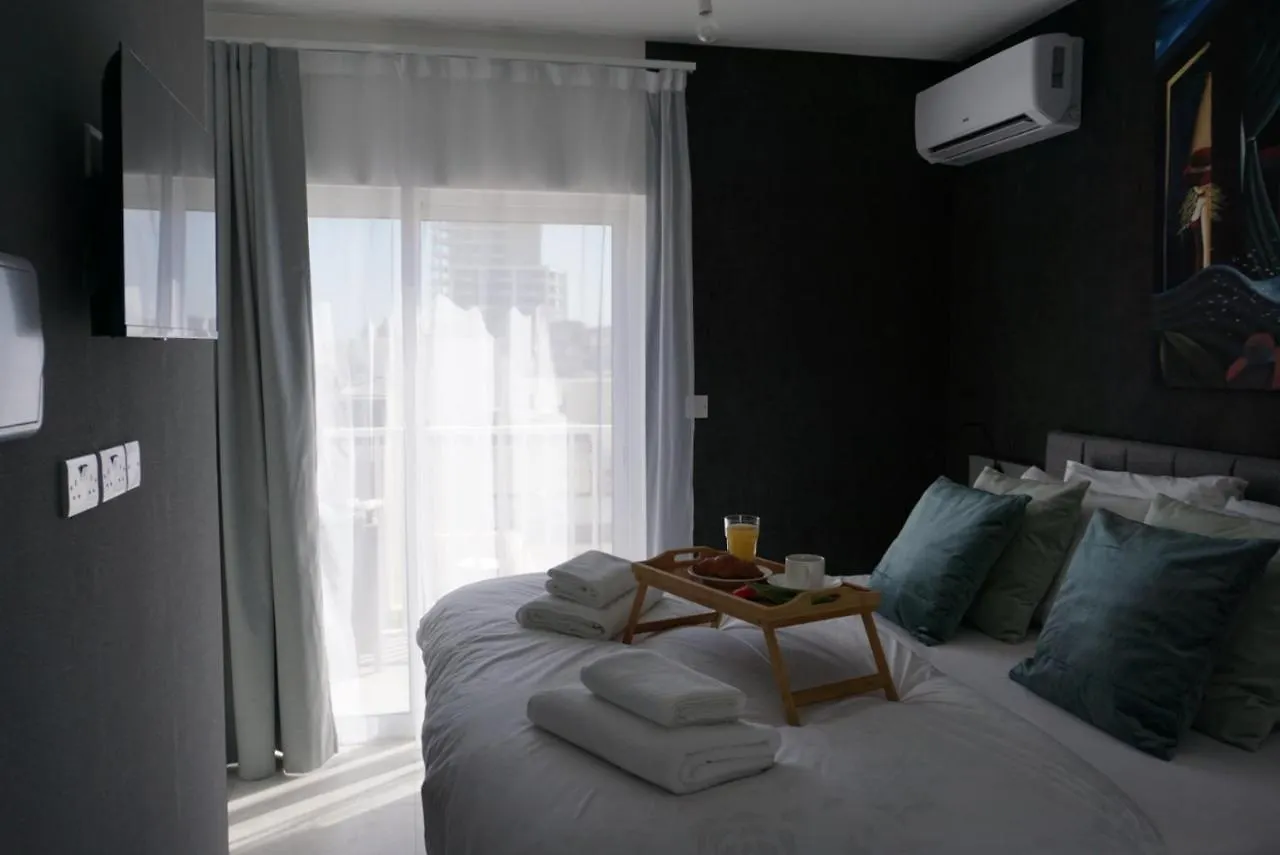 Korzo Suites Gzira 0*,  Malta