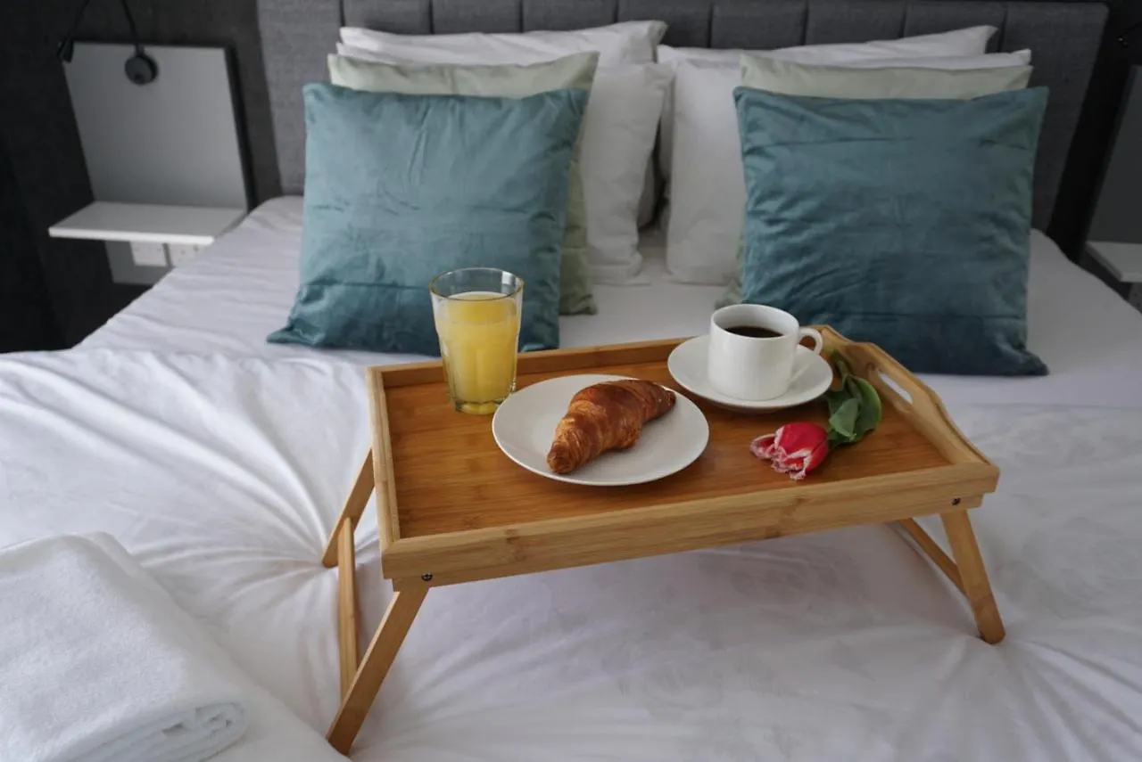 Korzo Suites Gzira Aparthotel